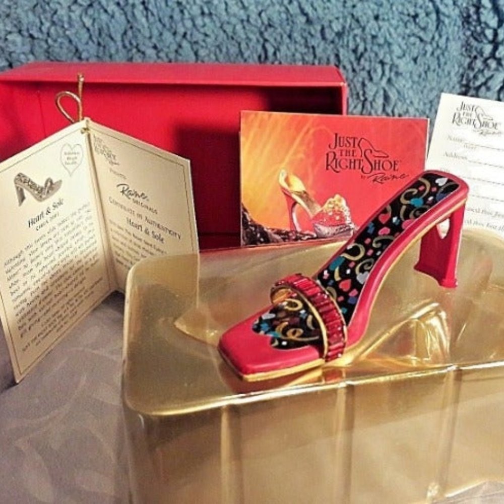 Heart and Sole - Just the Right Shoe - Willits